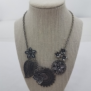 Floral‎ Statement Necklace Silver Tone Charm Filigr